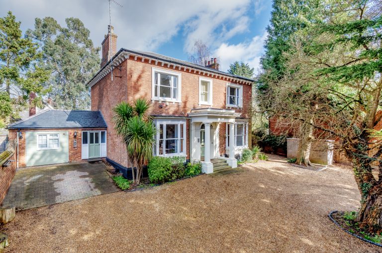 Mulberry House, Milton Ernest James Berry Town / Country / Equestrian